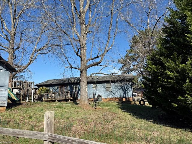 4151 Valley Ridge Drive, Trinity, NC 27370