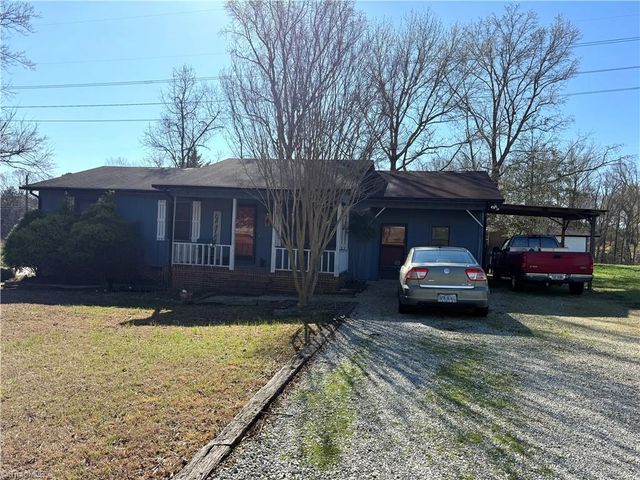 4151 Valley Ridge Drive, Trinity, NC 27370