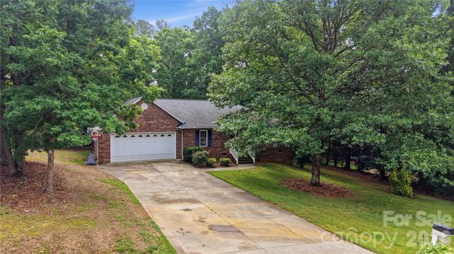 2920 Noritake Trail, Albemarle, NC 28001