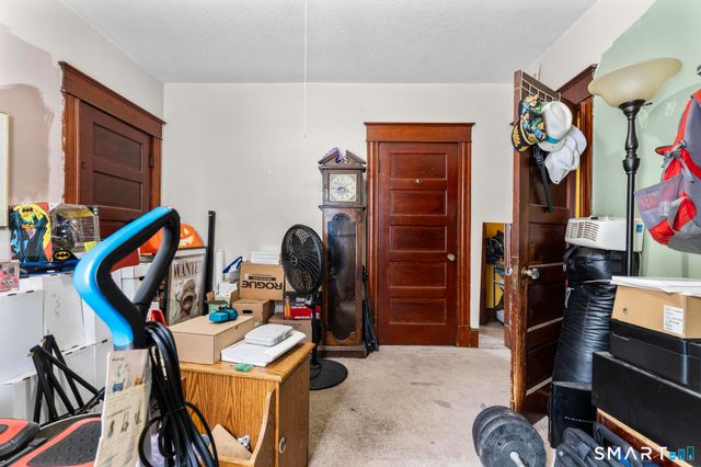 33 Kenney Street, Bristol, CT 06010