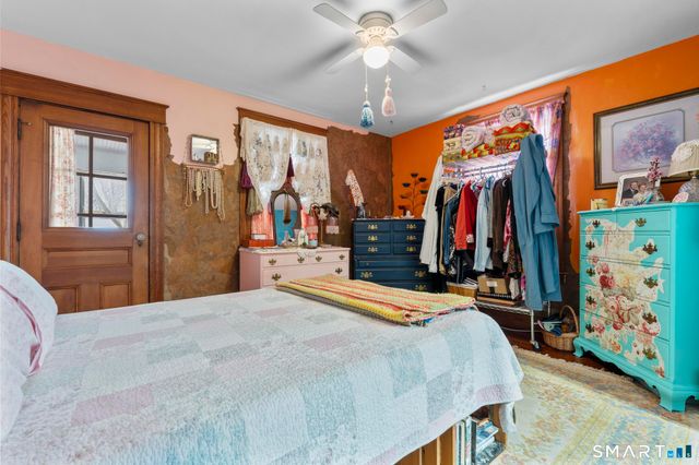 33 Kenney Street, Bristol, CT 06010