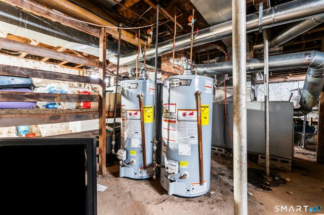 33 Kenney Street, Bristol, CT 06010