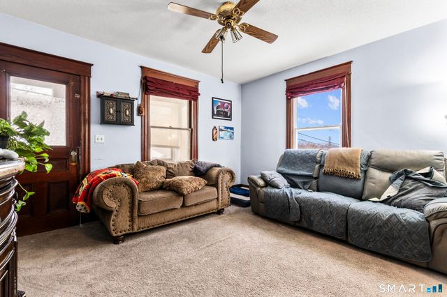 33 Kenney Street, Bristol, CT 06010