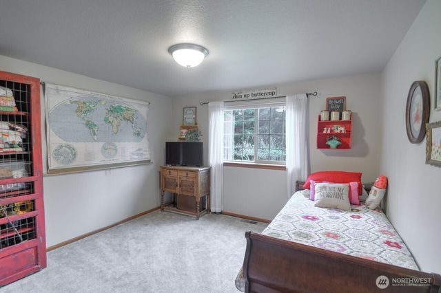 5547 125th Lane SW, Olympia, WA 98512