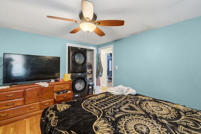 51 Newton St, Westport, MA 02790