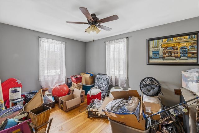 51 Newton St, Westport, MA 02790