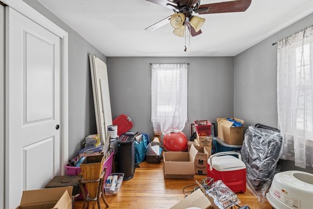 51 Newton St, Westport, MA 02790