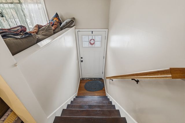 51 Newton St, Westport, MA 02790