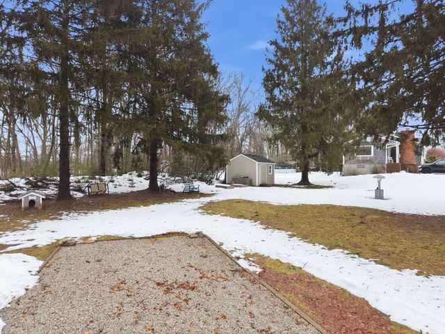 51 Newton St, Westport, MA 02790