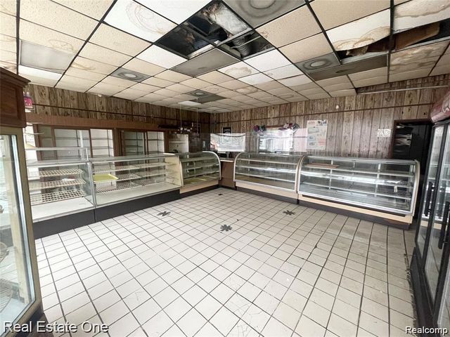 17039-17041 W WARREN Avenue, Detroit, MI 48228