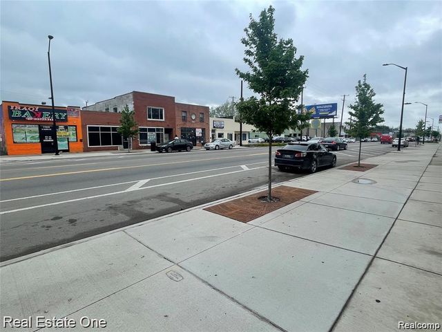 17039-17041 W WARREN Avenue, Detroit, MI 48228
