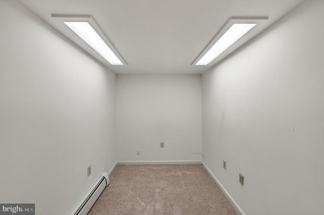905 RIDLEY CREEK DR, Media, PA 19063