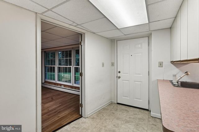905 RIDLEY CREEK DR, Media, PA 19063