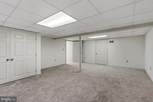 905 RIDLEY CREEK DR, Media, PA 19063
