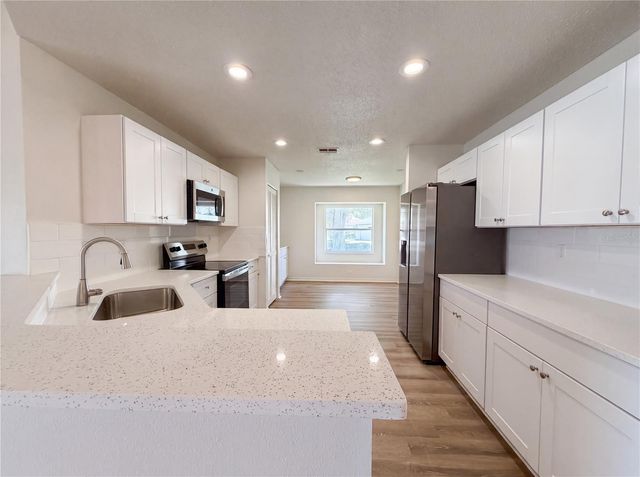 923 OXFORD PARK DRIVE 81, Sun City Center, FL 33573