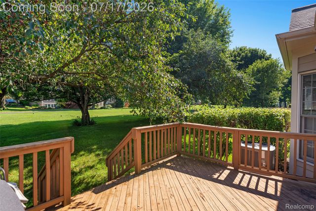 39681 Muirfield Lane, Northville Township, MI 48168