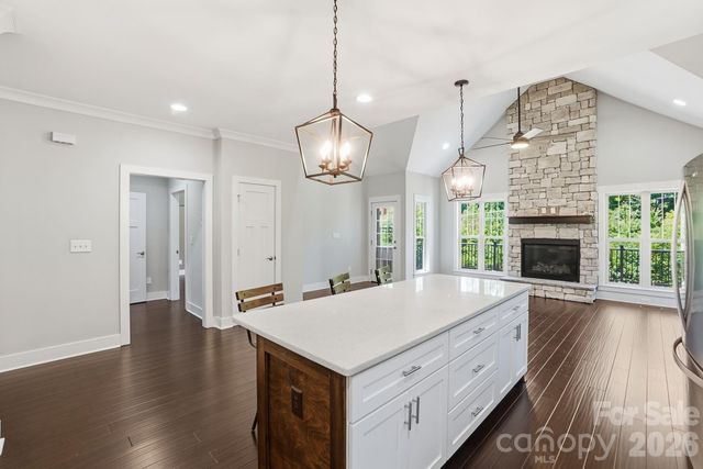 740 Seldon Drive, Charlotte, NC 28216