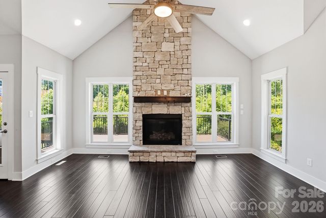 740 Seldon Drive, Charlotte, NC 28216