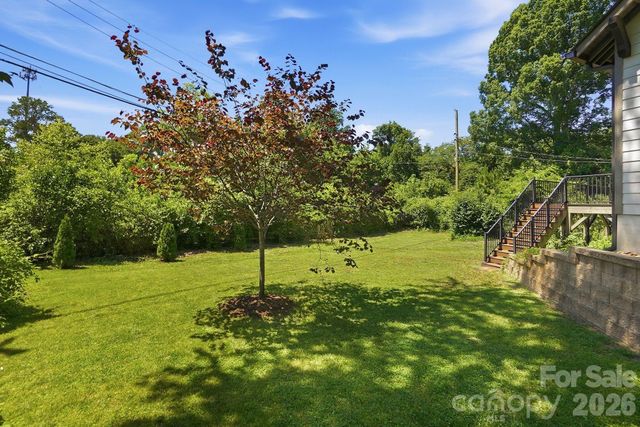 740 Seldon Drive, Charlotte, NC 28216