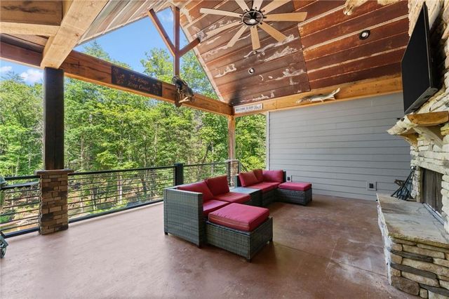 650 Old Steele Hollow, Dahlonega, GA 30533