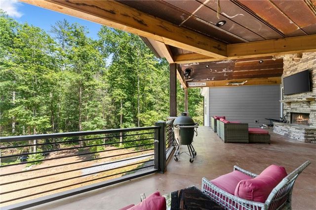650 Old Steele Hollow, Dahlonega, GA 30533