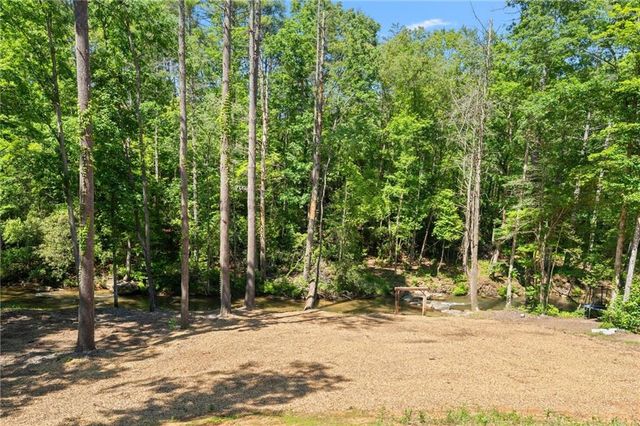 650 Old Steele Hollow, Dahlonega, GA 30533