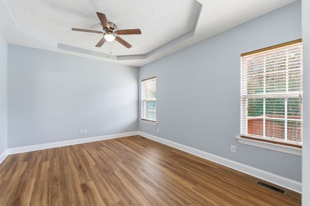 5668 Deer Valley Trl, Antioch, TN 37013