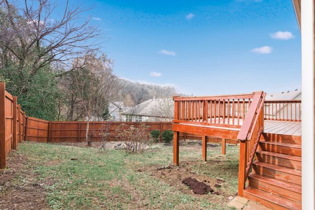 5668 Deer Valley Trl, Antioch, TN 37013