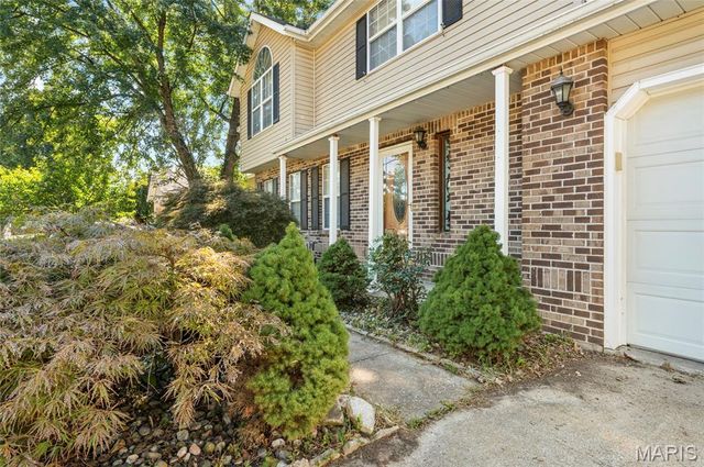 908 Southwind Court, Collinsville, IL 62234