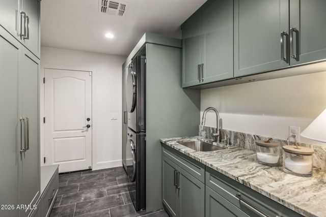 4713 E CALLE REDONDA --, Phoenix, AZ 85018