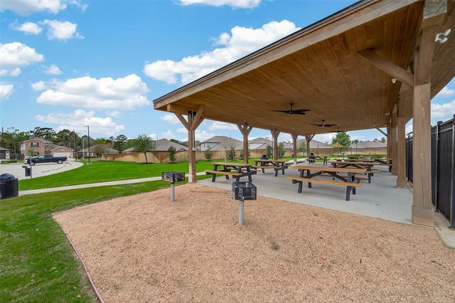15010 Eastern Wood Road, Magnolia, TX 77354