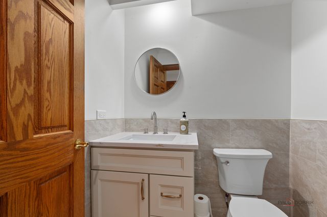 4622 Forest Edge Lane, Long Grove, IL 60047