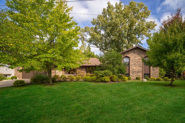 26587 N Cherrywood Lane, Wauconda, IL 60084