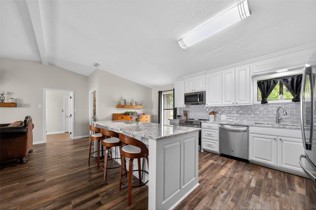 23363 Wateridge Loop, Flint, TX 75762