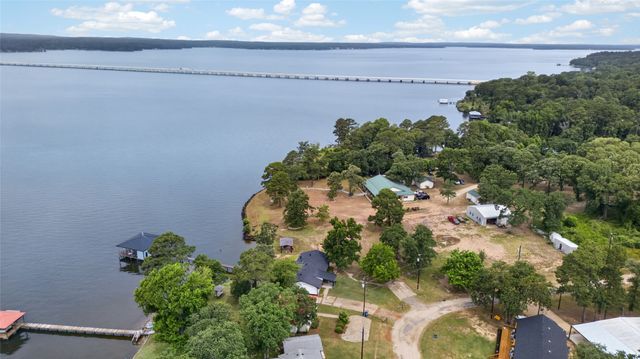 23363 Wateridge Loop, Flint, TX 75762