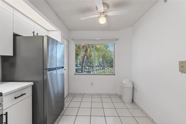 900 SW 142nd Avenue 213L, Pembroke Pines, FL 33027