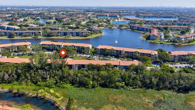 900 SW 142nd Avenue 213L, Pembroke Pines, FL 33027