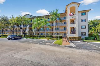900 SW 142nd Avenue 213L, Pembroke Pines, FL 33027