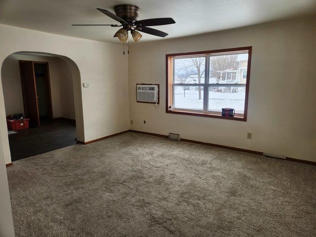 401 Glendale Avenue, Tomah, WI 54660