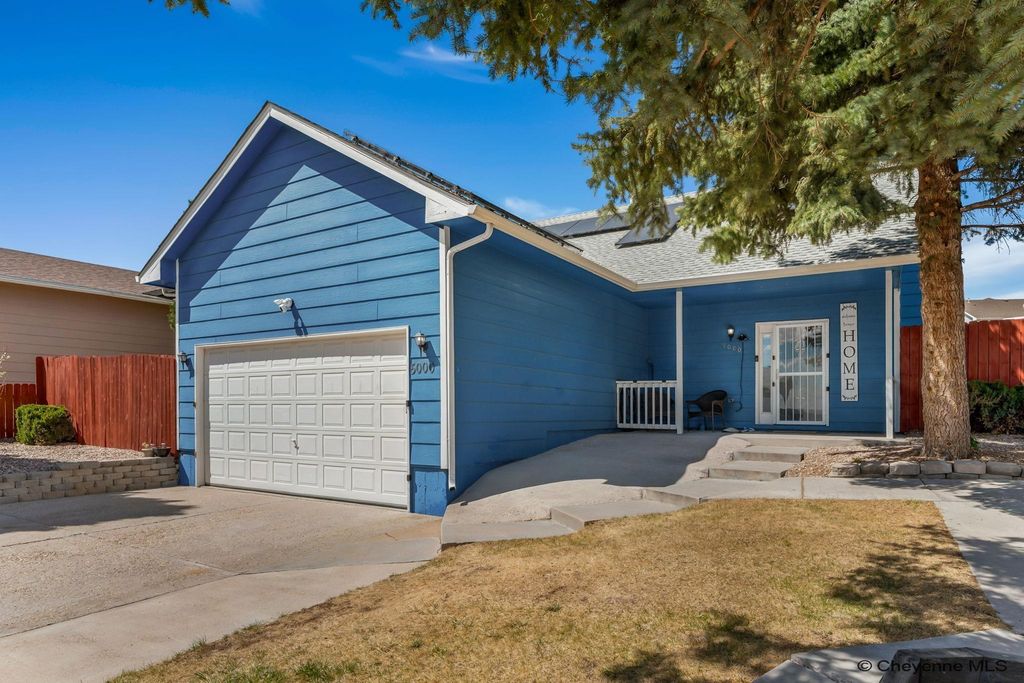 5000 ATLANTIC DR, Cheyenne, WY 82001