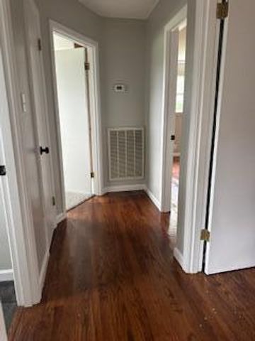 8 Roberts Drive, Fort Oglethorpe, GA 30742