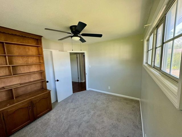 8 Roberts Drive, Fort Oglethorpe, GA 30742