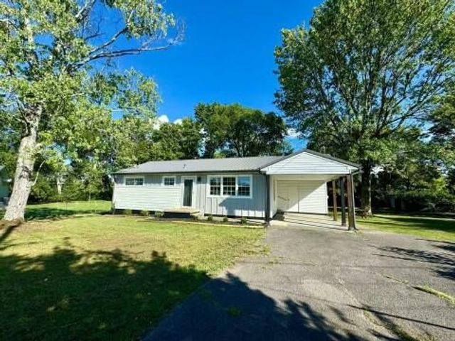 8 Roberts Drive, Fort Oglethorpe, GA 30742