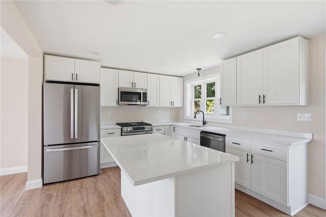 533 Scituate Avenue, Cranston, RI 02921