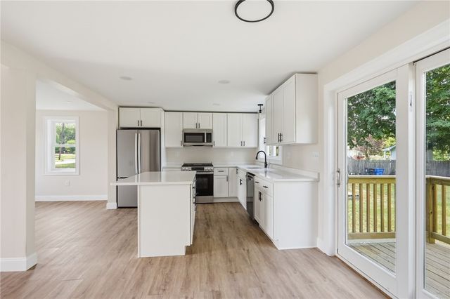 533 Scituate Avenue, Cranston, RI 02921
