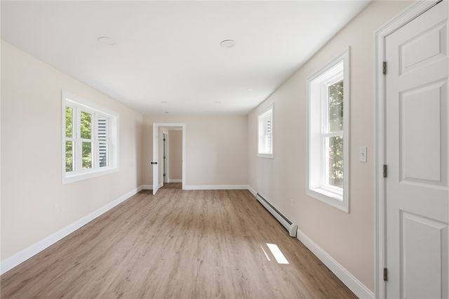 533 Scituate Avenue, Cranston, RI 02921
