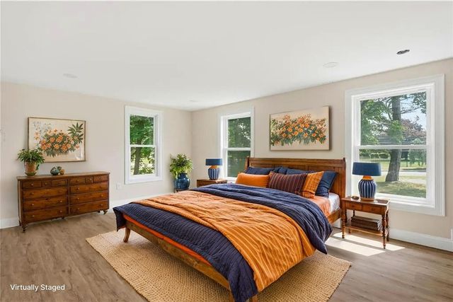 533 Scituate Avenue, Cranston, RI 02921