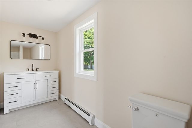 533 Scituate Avenue, Cranston, RI 02921