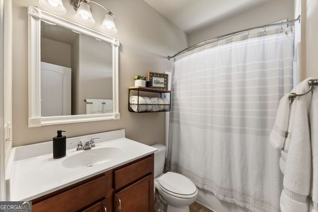 7331 Bird Song Place, Flowery Branch, GA 30542