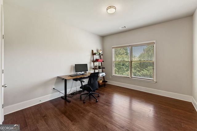 7331 Bird Song Place, Flowery Branch, GA 30542